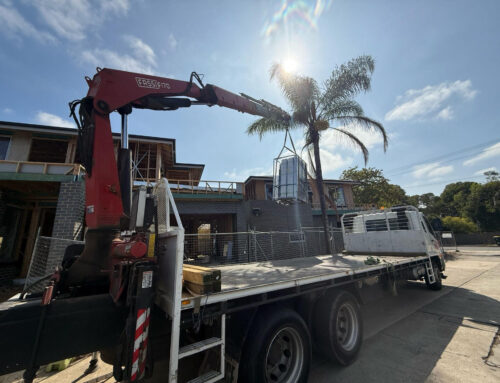 Speed Up Prefab Installations with Flatbed Crane Truck